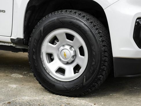 Used 2021 Chevrolet Colorado W/T w/ WT Convenience Package image 53