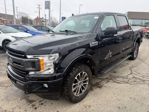Used 2019 Ford F150 XLT w/ Equipment Group 302A Luxury image 3