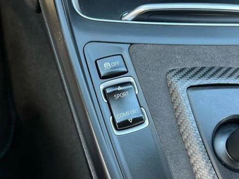 Used 2018 BMW M2 image 29