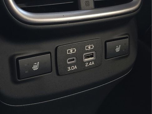 Certified 2023 Subaru Outback Limited image 11