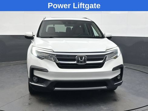 Used 2022 Honda Pilot Touring image 9