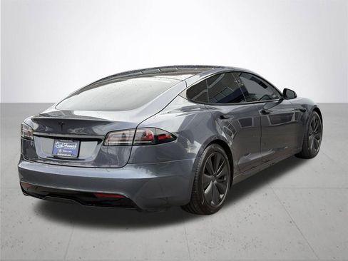 Used 2022 Tesla Model S Base image 6
