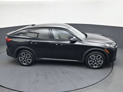 Used 2025 BMW X2 xDrive28i w/ Technology Package AWD/4WD image 22