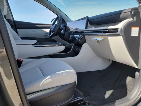 New 2026 Hyundai Tucson Blue SE w/ Tow & Go Package image 17