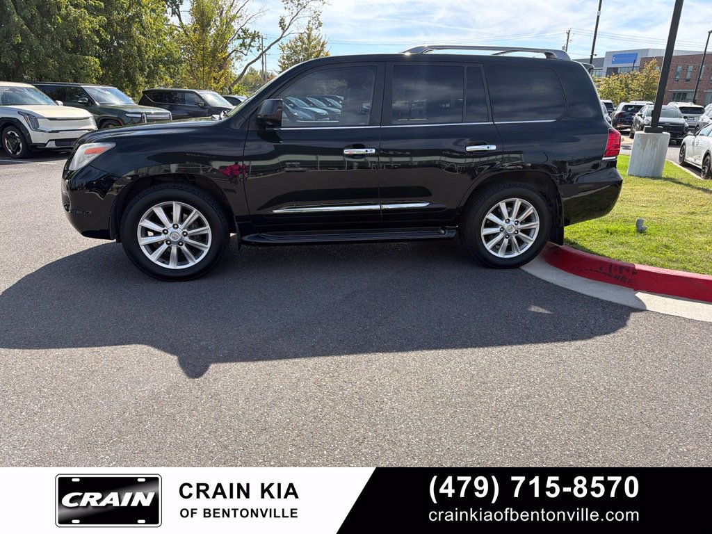 Used 2010 Lexus LX 570 4WD w/ Preferred Accessory Package image 4