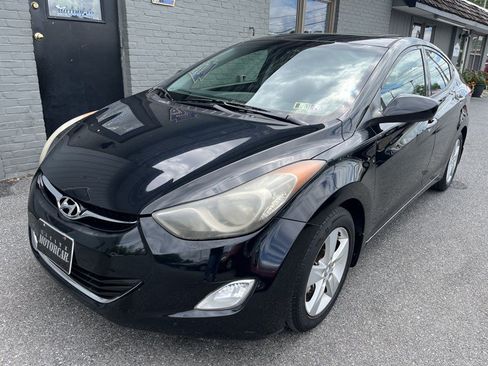 Used 2013 Hyundai Elantra GLS w/ Preferred Pkg FWD image 3