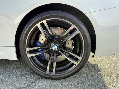 Used 2016 BMW M4 Coupe image 27