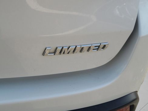 Used 2014 Toyota Highlander Limited image 30