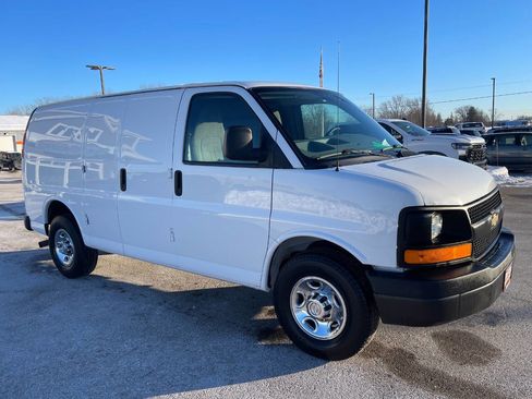 Used 2014 Chevrolet Express 2500 2500 3dr Cargo Van image 7