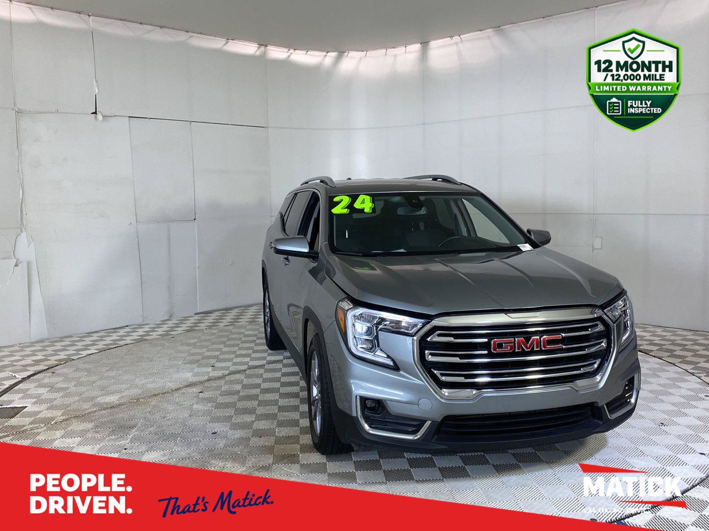 Certified 2024 GMC Terrain SLT FWD image 1
