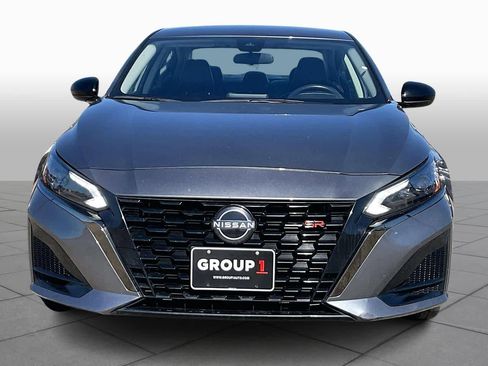 Used 2024 Nissan Altima 2.5 SR image 4