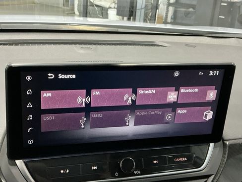 Used 2024 Nissan Altima 2.5 SR w/ SR Premium Package image 9