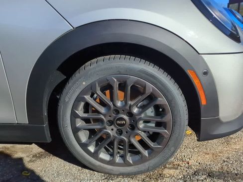 Used 2025 MINI Cooper S image 5