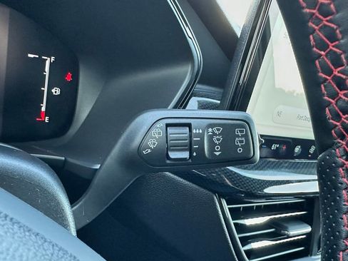 New 2026 Ford Escape ST-Line w/ Tech Pack #1 image 28