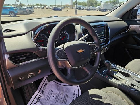Certified 2018 Chevrolet Traverse LS FWD image 15
