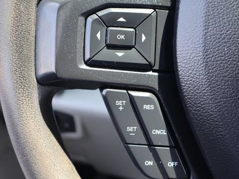 Used 2019 Ford F350 XLT w/ Snow Plow Prep Package AWD/4WD image 8