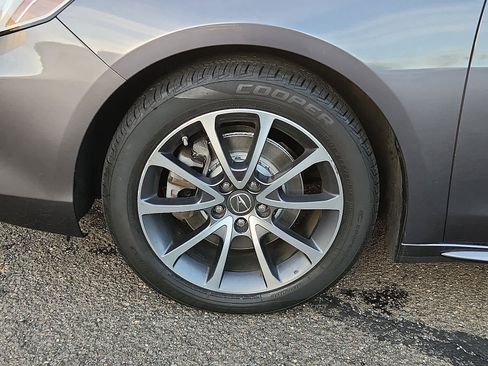Certified 2018 Acura TLX V6 w/ Technology Package image 9
