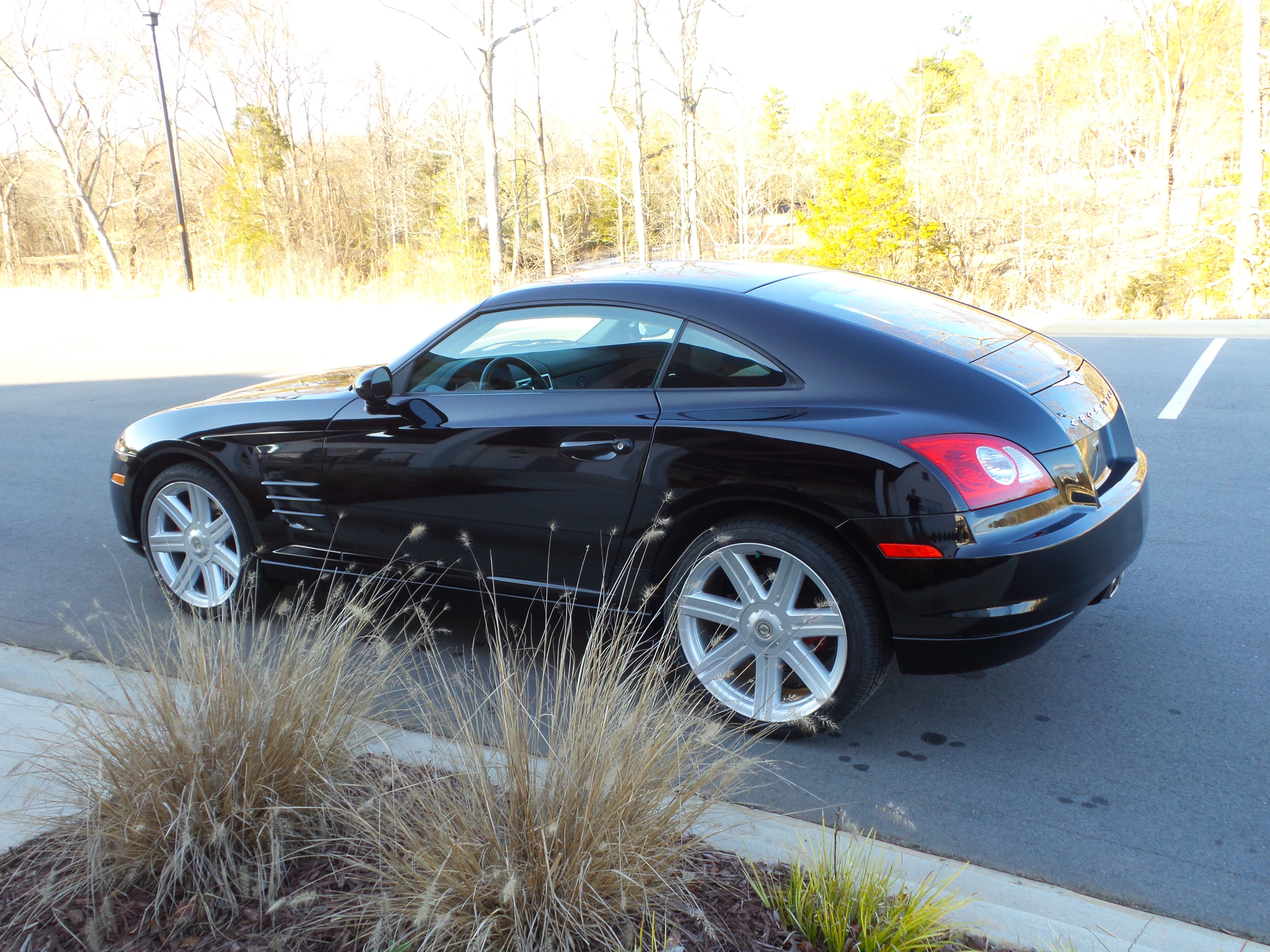 Used 2007 Chrysler Crossfire Coupe RWD image 8
