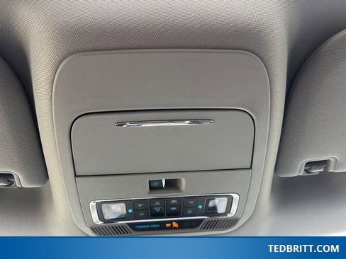 Certified 2023 Ford F150 Lariat w/ Equipment Group 502A High image 41