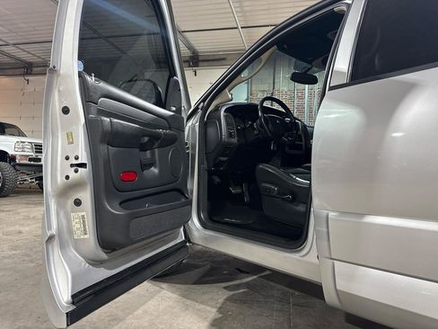 Used 2005 Dodge Ram 1500 Truck 2WD Quad Cab image 48