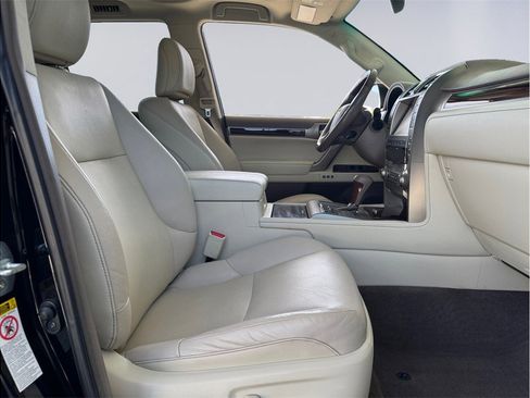 Used 2018 Lexus GX 460 Premium AWD/4WD image 23