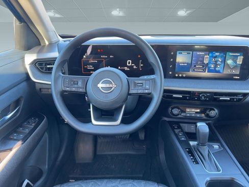 New 2026 Nissan Kicks SV image 25