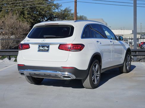 Used 2020 Mercedes-Benz GLC 300 image 8