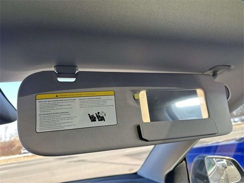 Used 2023 Tesla Model Y Long Range image 43