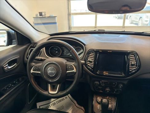 Used 2019 Jeep Compass Limited w/ Safety & Security Group AWD/4WD image 31