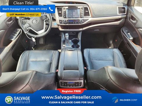 Used 2019 Toyota Highlander Limited Platinum AWD/4WD image 11