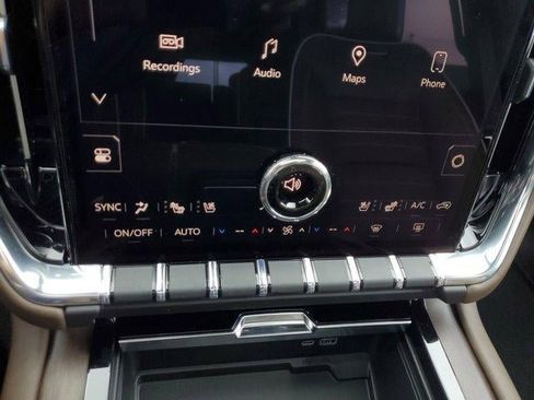 New 2026 GMC Yukon Denali Ultimate AWD/4WD image 26