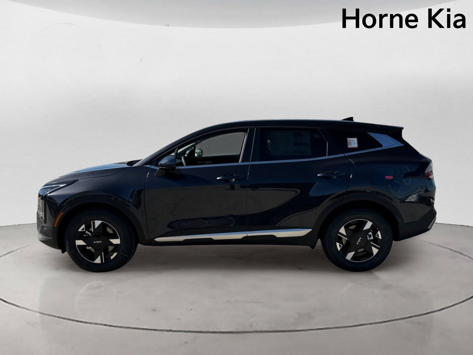 New 2026 Kia Sportage LX FWD image 6