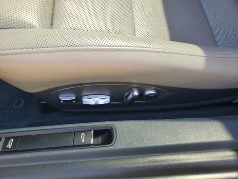 Used 2018 Porsche 911 Carrera GTS image 17