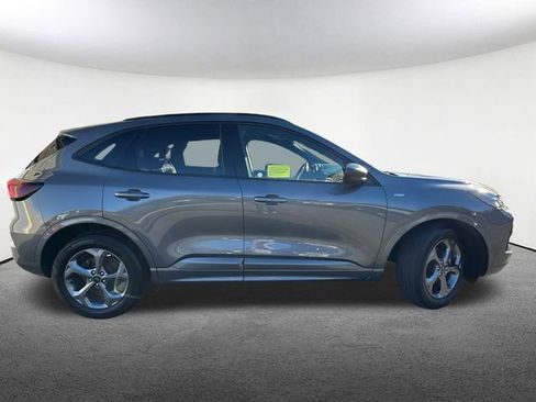 Used 2023 Ford Escape ST-Line w/ Tech Pack #1 AWD/4WD image 14
