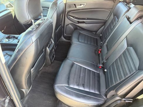 Used 2019 Ford Edge SEL w/ Equipment Group 201A image 11