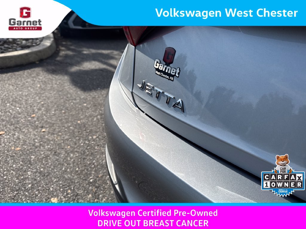 Certified 2023 Volkswagen Jetta SE FWD image 35