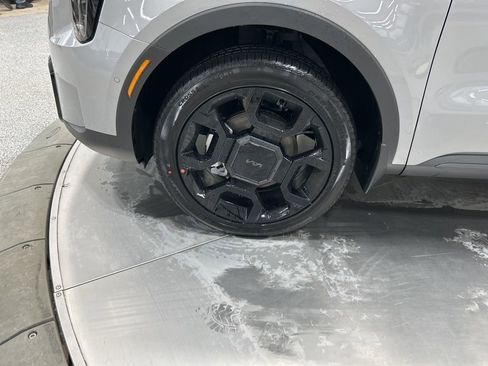 New 2026 Kia Sorento SX image 37