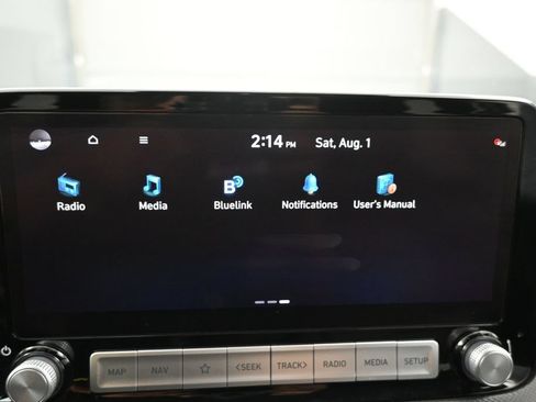Used 2023 Hyundai Kona Limited FWD image 11