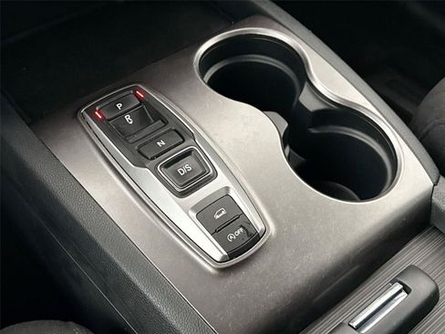 Used 2022 Honda Pilot Sport image 24