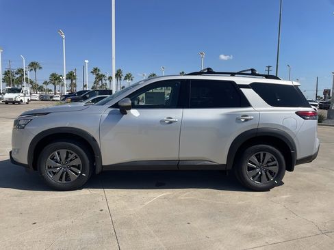 Certified 2025 Nissan Pathfinder SV w/ Black Appearance Package image 2