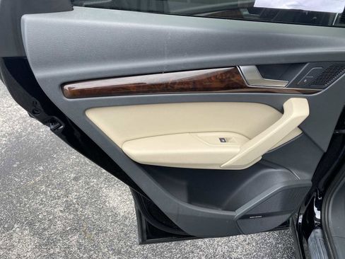 Used 2018 Audi Q5 2.0T Premium Plus image 16