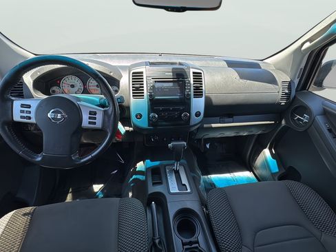 Used 2013 Nissan Xterra PRO-4X AWD/4WD image 31