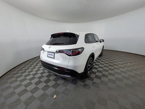 New 2026 Honda HR-V EX-L image 3