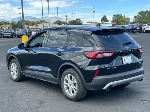 Used 2025 Ford Escape Active AWD/4WD image 6