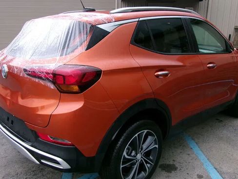 Used 2023 Buick Encore GX Select FWD image 1