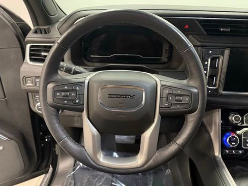 Used 2022 GMC Yukon Denali image 21