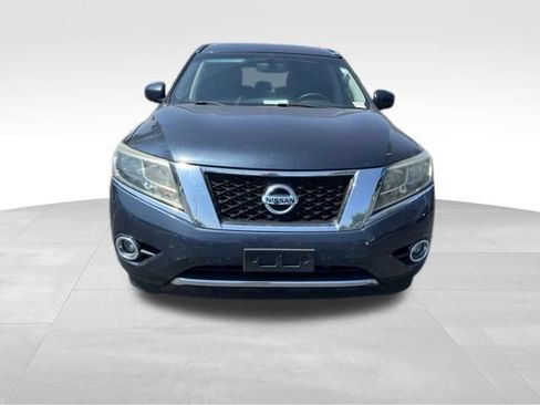 Used 2014 Nissan Pathfinder SL w/ SL Premium Package AWD/4WD image 2