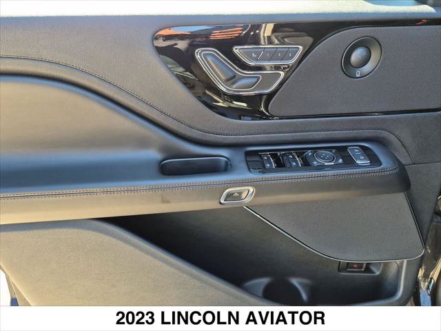 Certified 2023 Lincoln Aviator Reserve w/ Elements Package Plus AWD/4WD image 10