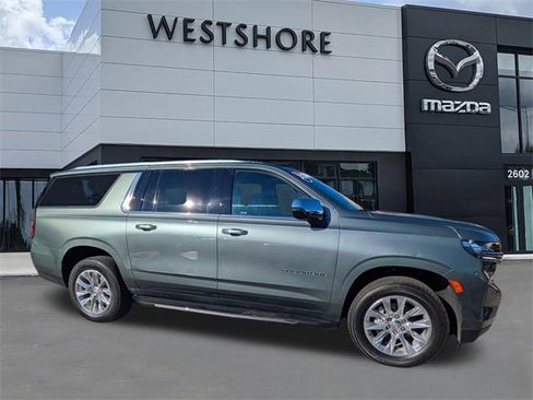 Used 2024 Chevrolet Suburban Premier image 1