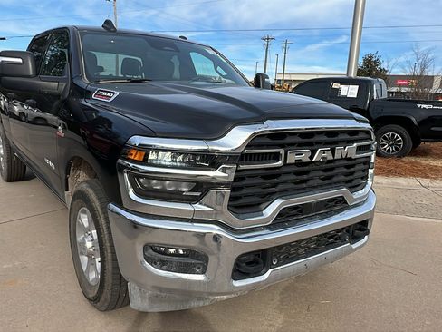 Used 2025 RAM 2500 Big Horn w/ Bed Convenience Group image 5